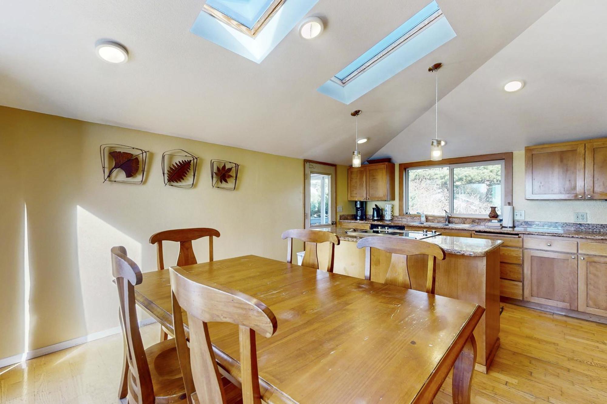 Seadrifter Oceanfront Beach House Seal Rock Exterior photo
